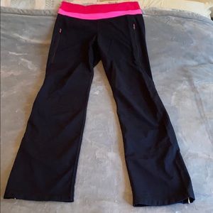 Lululemon pants Size 10 with pink waist band